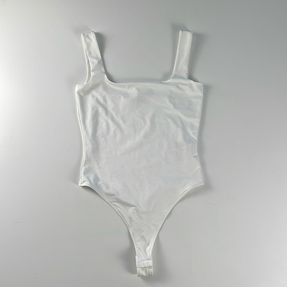 REISS Laurie Square Neck Tank Bodysuit. White. S. - Picture 1 of 13